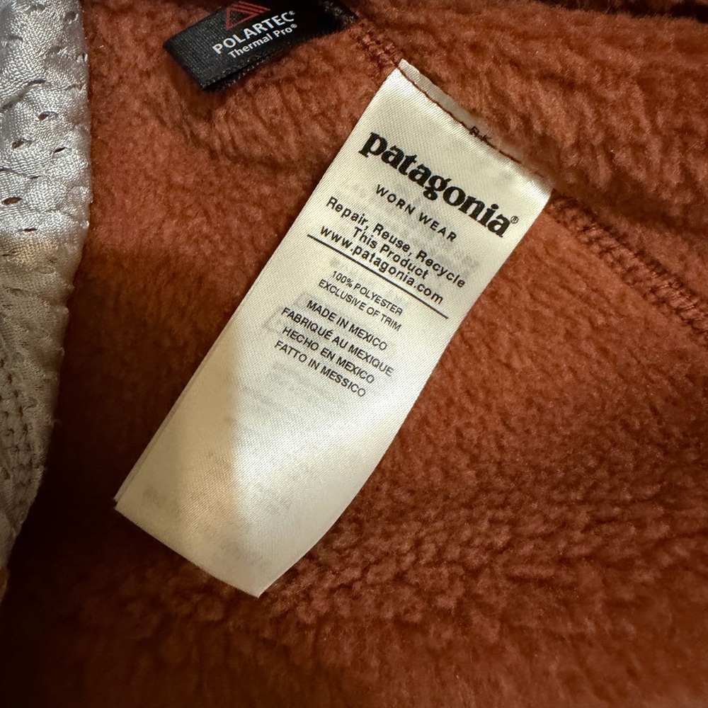 🎉HOST PICK🎉 PRICE FIRM!!! NWOT!!! Patagonia pullover - Picture 3 of 5